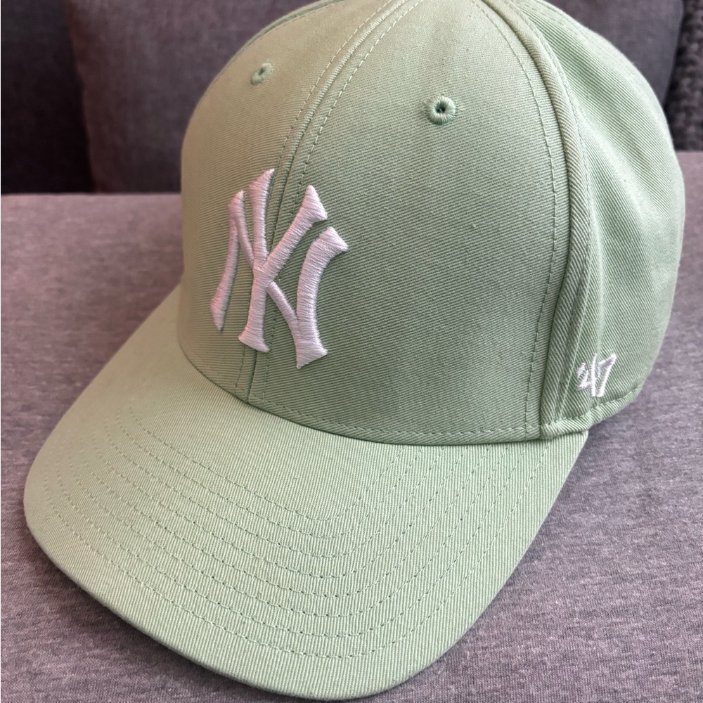 ‘47 Mint Green Adjustable Yankees Cap